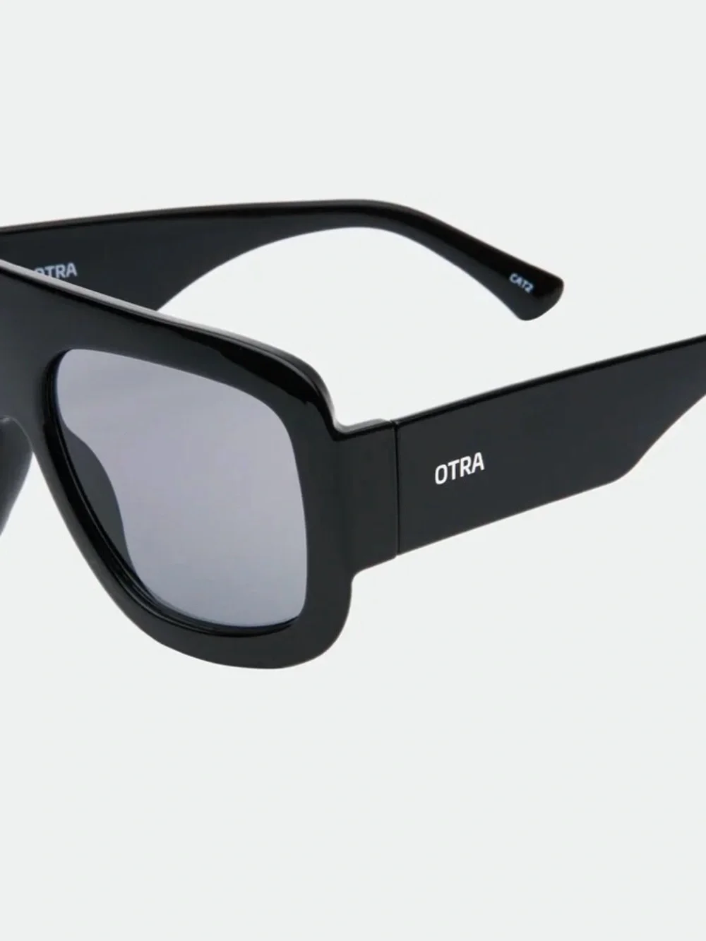 OTRA Black Square Sunglasses for woman